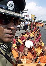 Sri Lankans celebrate subdued New Year