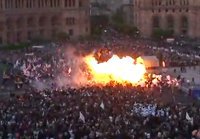 Hundreds of balloons explode in Armenian capital during concert. 47033.jpeg