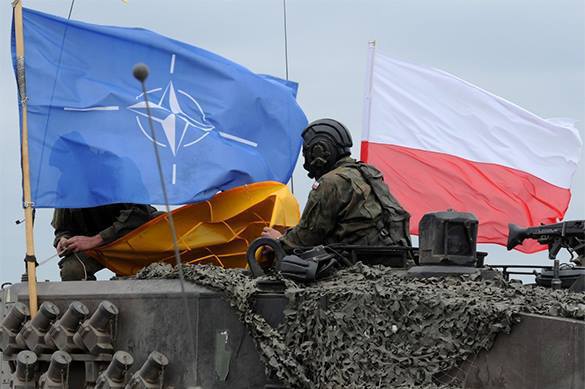 NATO promises to &lsquo;brilliantly jump&rsquo; on Russia. Poland