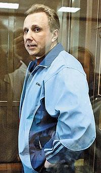 Moscow City Court sentences former Yukos security officer Pichugin to life in prison for murders