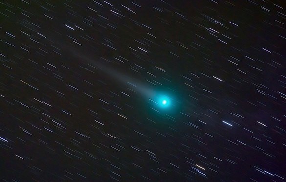 Don't miss meteor shower on Jan. 5 and kiss of two planets on Jan. 9. Catalina comet