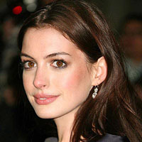 Anne Hathaway to Be Among Those to Ladle Out Oscars