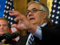Barney Frank Urges Banks To Behave Well