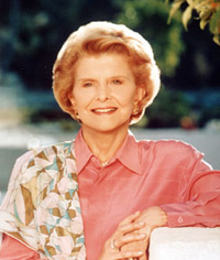 Former U.S. first lady Betty Ford recovering from surgery in California hospital