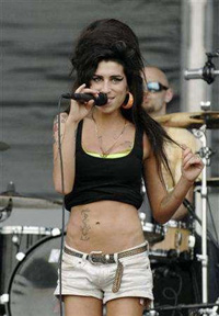 Winehouse arrested in Norway for drug possession