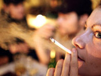 Russia to ban smoking in bars, restaurants and clubs. 49142.jpeg