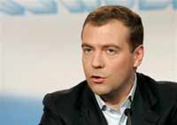 Dmitry Medvedev beats Putin's voting record set in 2004