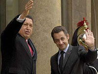 Chavez visits France to broker humanitarian deal in Colombia