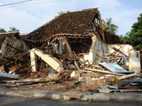 Powerful Indonesian earthquake kills at least 70