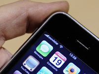 Apple to exchange old iPhones for new ones. 50283.jpeg