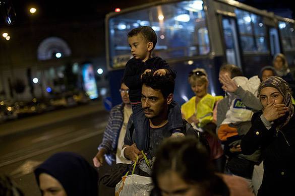 Lithuania detains Iraqi refugees, sends them to Poland. Migrants