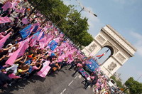 Paris subway and bus workers to organize strike next week