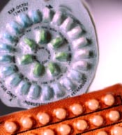 FDA delays approval of Wyeth's 365-day-a-year birth control pill