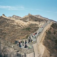 Fearful tourism is trashing Great Wall