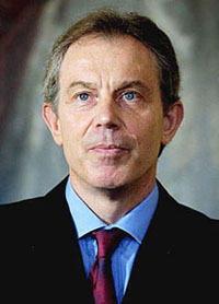 Tony Blair gives full support to embattled culture secretary