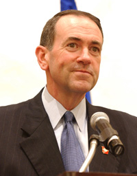 Mike Huckabee second Republican presidential candidate