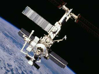 Healthy diet of Russian cosmonauts ruins NASA's space toilets