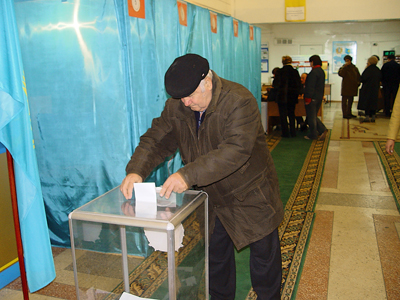 Pro-Putin party wins regional elections in Russia