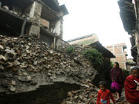 Quake measured 6.9 kills at least 30 in Himalayas. 45405.jpeg