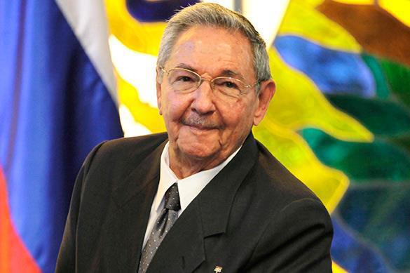 Castro comes to US for the first time in XXI century. Raul Castro