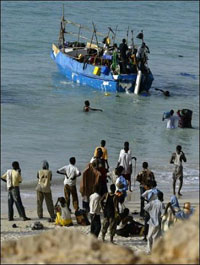 Boat carrying 70 illegal migrants sinks near Turkish coast;20 people die