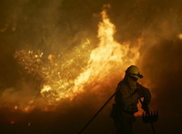 Wildfires in Southern California make Bush sign major disaster declaration