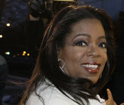 Oprah says "Good bye" to fans. 44434.jpeg