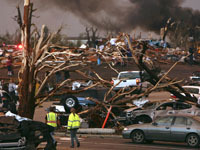 In Missouri, as a result of tornadoes killed 132 people. 44453.jpeg
