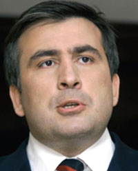 Saakashvili calls for early presidential election to stop street protests