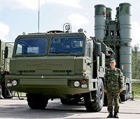 Russia's S-400 System Strikes Imagination and Everything Else in the Sky