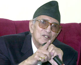 Nepal's new prime minister, party leaders meet