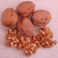 Walnuts may be heart-healthy nuts