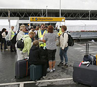 Airport security checks to be rolled out across the EU