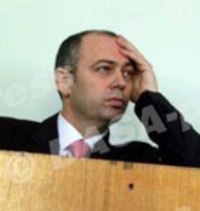 Imprisoned ex-Moldovan defense minister goes on hunger strike