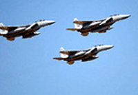 Israeli warplanes roar over Lebanese cities