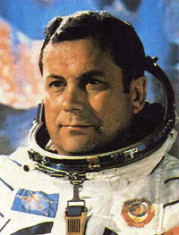 Pilot Cosmonaut Pavel Popovich and UFOs