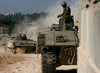 Israeli troops kill two Hamas militants in Gaza Strip