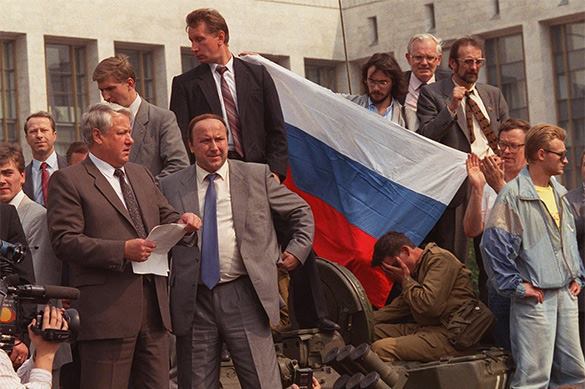 Boris Yeltsin was in close contact with George H.W. Bush for the collapse of the USSR. 58618.jpeg