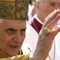 Pope Benedict XVI Attacked on Christmas Eve