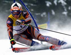 Raich is champion in men's Olympic giant slalom