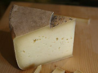Russia bans imports of Ukrainian cheese to Crimea. 52684.jpeg