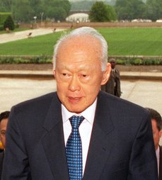 Singapore Lee Kuan Yew to meet Indonesian ex-dictator Suharto