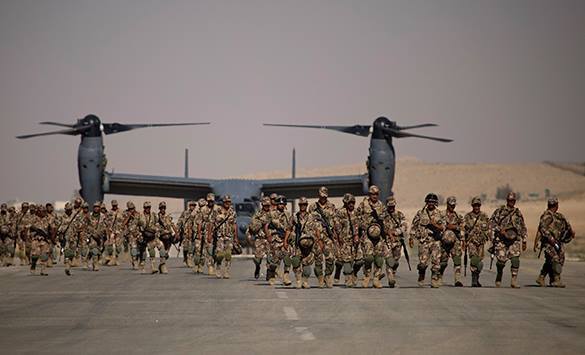 US Senator requires 20,000 troops sending to Iraq and Syria. US troops