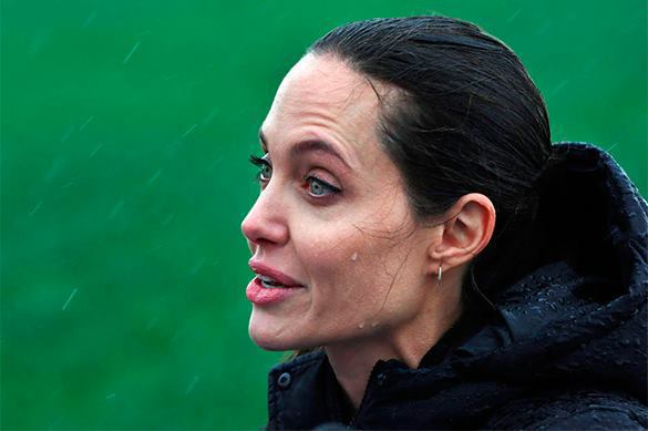 What happened to Angelina Jolie?. 57728.jpeg