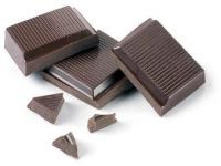 Dark chocolate can lower blood pressure, study says. 47757.jpeg