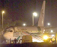 Passengers overpower suspected hijacker