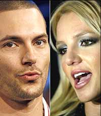 Britney Spears becomes officially single again