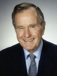 Former U.S. President Bush arrives in Greece