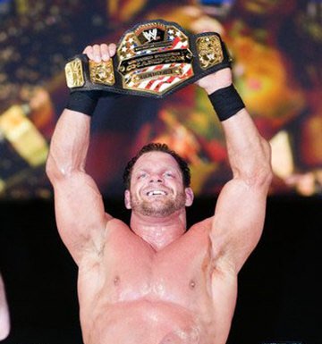 Authorities investigate murder-suicide of professional wrestler Chris Benoit, his wife and their son