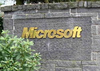 Microsoft launches Dynamics CRM Online service